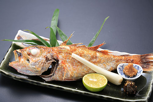 のどぐろ塩焼き